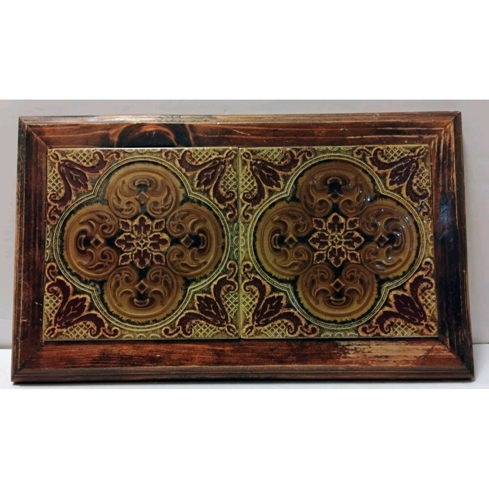 Vtg La Campanella Sassuolo Italian Tile Wood Framed Plaque Dual Trivet Medallion